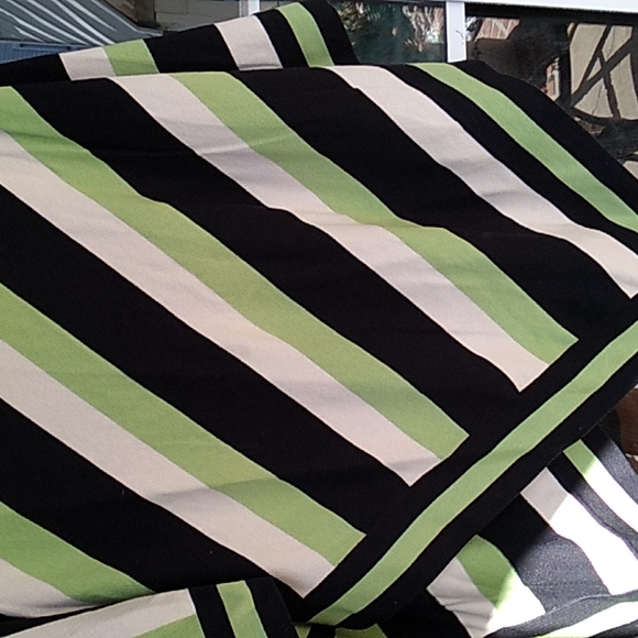 Vintage, I N C, International Concepts, beautiful Cape - Picture 8 of 8